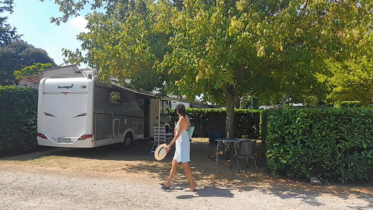 Camping Tikayan L'Oxygene Valensole Exteriér fotografie